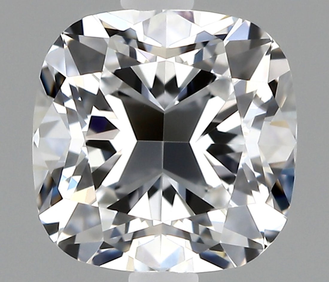 Loose Lab Diamond - Cushion Modified 0.93ct D VVS1: Loose Lab Diamond - Cushion Modified 0.93ct D VVS1 Experience the exceptional quality of this stunning loose lab diamond, boasting a vibrant D color and flawless VVS1 clarity. With its cushion modifie
