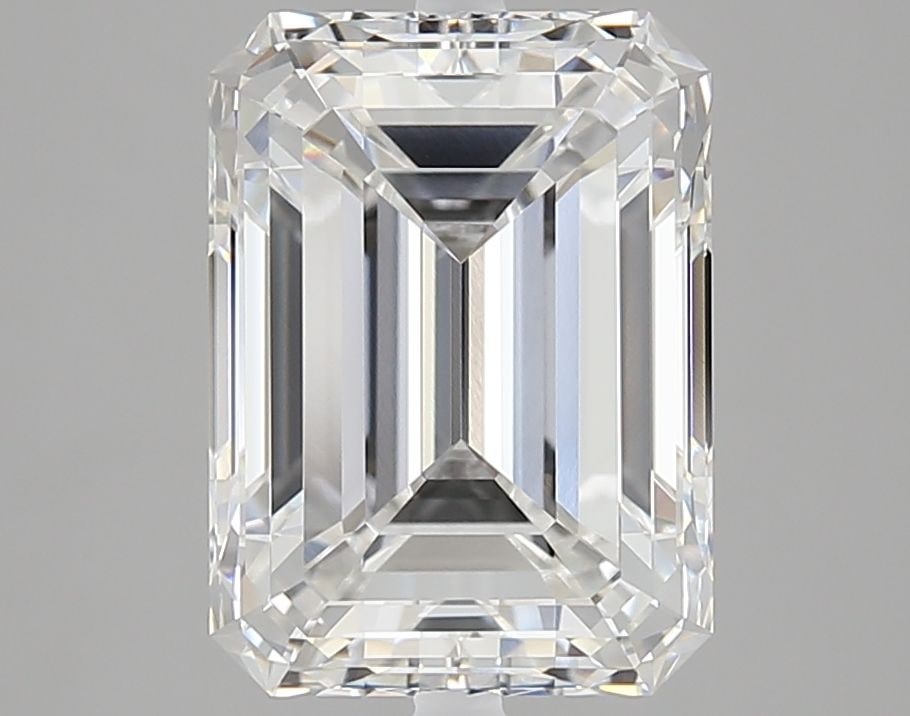 Loose Lab Diamond - IGI Emerald 3.7ct E VVS1: Loose Lab Diamond - IGI Emerald 3.7ct E VVS1 Experience the beauty of a lab-grown diamond, certified by the International Gemological Institute (IGI) as an E color, VVS1 clarity, and EX polish. This e
