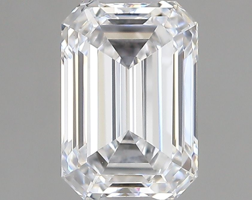 Loose Lab Diamond - IGI Emerald 1.04ct D VVS1: Loose Lab Diamond - IGI Emerald 1.04ct D VVS1 A rare and exceptional lab-grown diamond, certified by the International Gemological Institute (IGI), boasts a stunning D color, VVS1 clarity, and EX poli