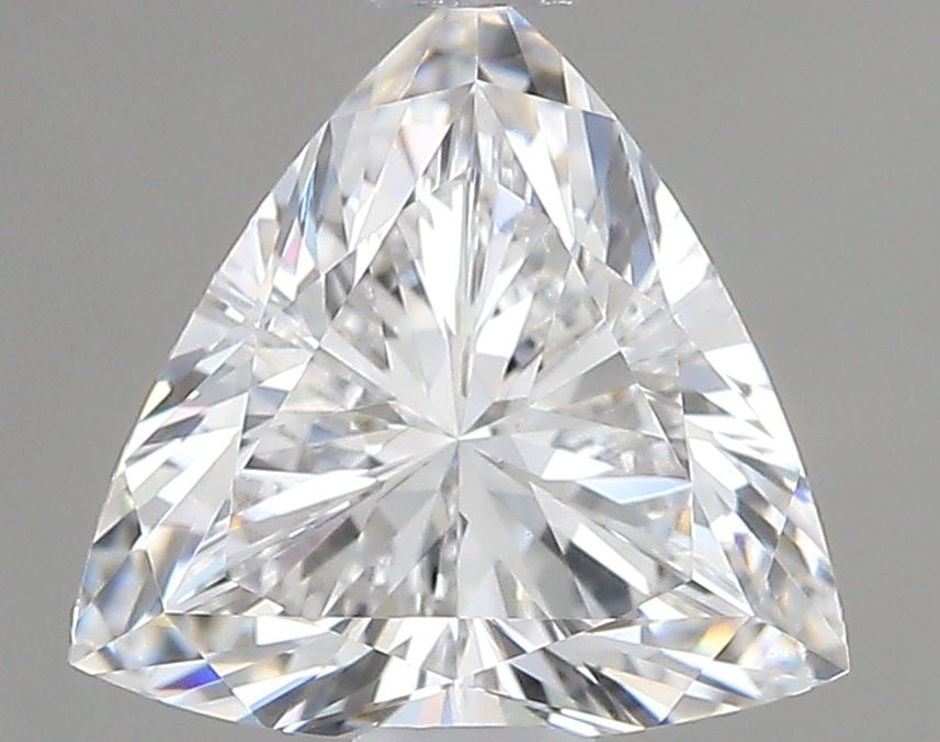 Loose Lab Diamond - IGI Triangular 1.05ct D VVS2: Loose Lab Diamond - IGI Triangular 1.05ct D VVS2 A rare and exceptional lab-grown diamond, certified by the International Gemological Institute (IGI), boasts an impressive 1.05 carat size with a D col