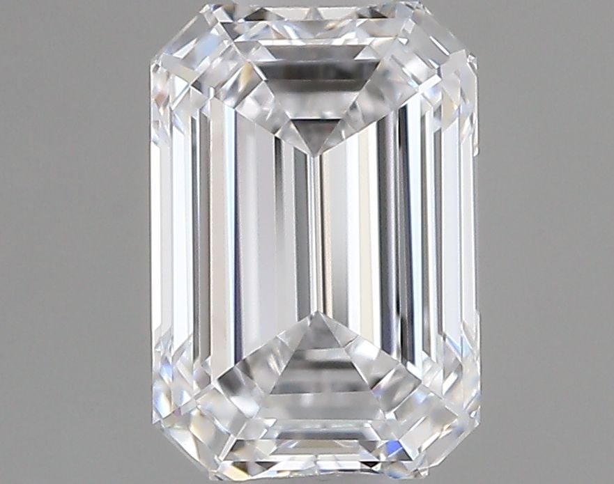 Loose Lab Diamond - IGI Emerald 1.0ct D VVS2: Loose Lab Diamond - IGI Emerald 1.0ct D VVS2 A rare and exceptional lab-grown diamond, certified by the International Gemological Institute (IGI), boasts an impressive 1.0 carat of colorless brillianc