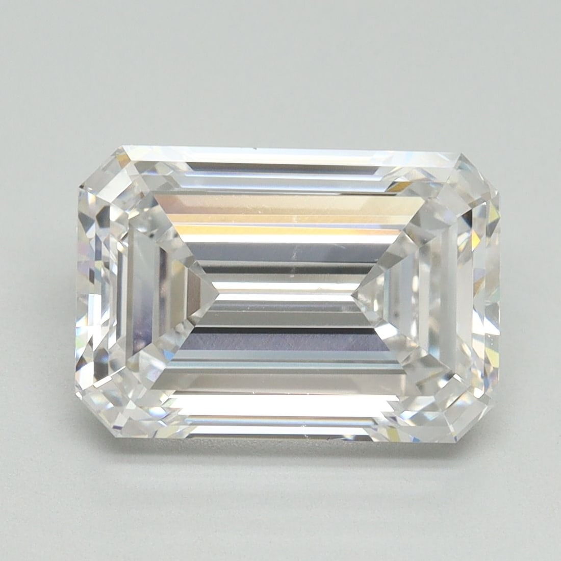 IGI Emerald 4.17ct E VVS2 Loose Lab Diamond (1 of 1)