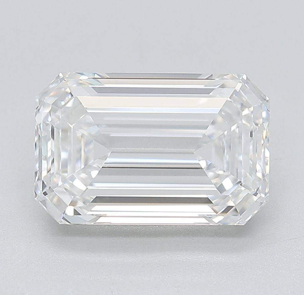 Loose Lab Diamond - GIA Emerald 3.62ct D VVS2: Loose Lab Diamond - GIA Emerald 3.62ct D VVS2 Experience the exceptional quality of this lab-grown diamond, certified by the prestigious GIA as an Emerald 3.62ct D VVS2. Its flawless clarity and excep