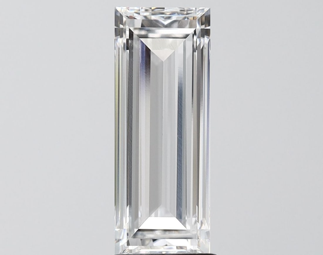 IGI Baguette 2.76ct D IF Loose Lab Diamond: IGI Baguette 2.76ct D IF Loose Lab Diamond Experience the exceptional quality of this 2.76ct lab-grown diamond, certified by IGI as D color, IF clarity, and EX polish and symmetry. Its exceptional cut