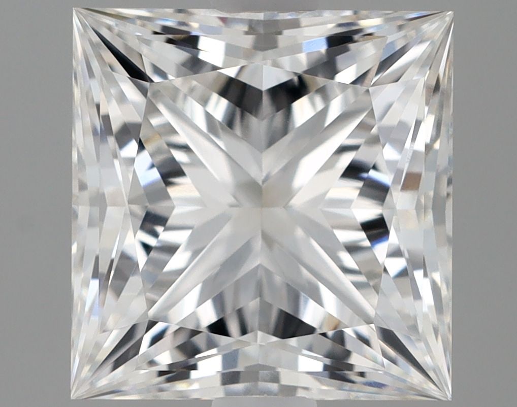 IGI Princess 2.53ct F VVS2 Loose Lab Diamond: IGI Princess 2.53ct F VVS2 Loose Lab Diamond A truly unique gem, this 2.53ct IGI Princess lab diamond boasts exceptional clarity with its VVS2 grade and impressive cut symmetry, resulting in a