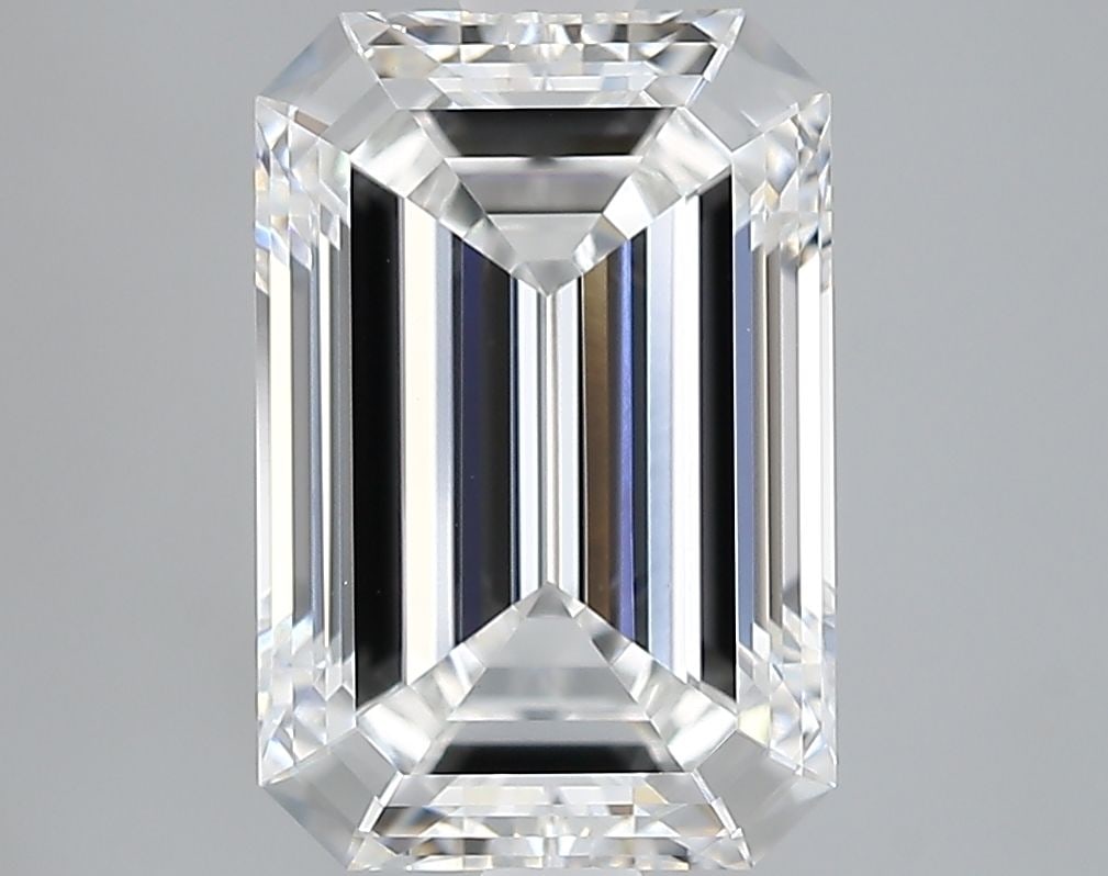 Loose Lab Diamond - IGI Emerald 2.69ct E VVS2: Loose Lab Diamond - IGI Emerald 2.69ct E VVS2 Experience the beauty of nature with this exceptional lab-grown diamond, certified by IGI as an E color, VVS2 clarity, and boasting EX polish and symmetry