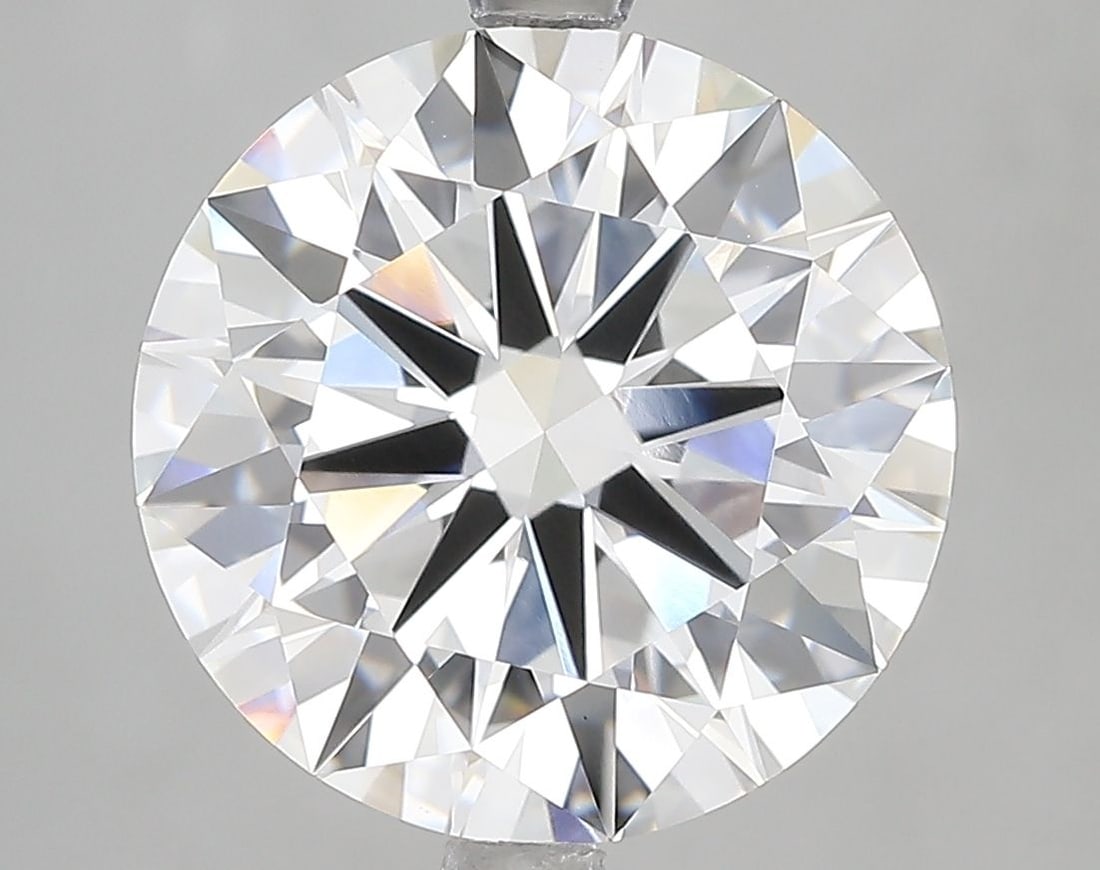 IGI Round 5.59ct E VVS2 Ideal Loose Lab Diamond: IGI Round 5.59ct E VVS2 Ideal Loose Lab Diamond Experience the brilliance of a lab-grown diamond, certified by IGI as a genuine 5.59ct E VVS2 Ideal Round stone. With its exceptional cut, color, and cl