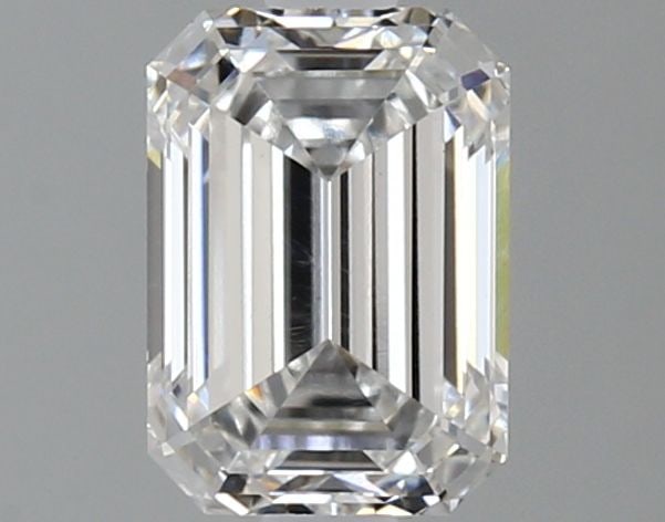 Loose Lab Diamond - IGI Emerald 1.46ct E VVS2: Loose Lab Diamond - IGI Emerald 1.46ct E VVS2 A rare and exceptional lab-grown diamond, certified by the International Gemological Institute (IGI), boasts an impressive 1.46 carat size with exceptiona