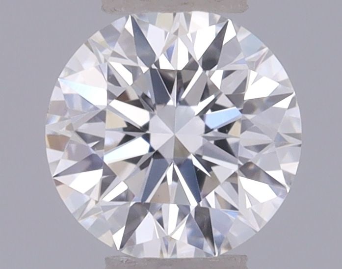 IGI Round 0.27ct D VVS2 Ideal Loose Lab Diamond: IGI Round 0.27ct D VVS2 Ideal Loose Lab Diamond A rare opportunity to own a truly unique gem, this 0.27ct lab-grown diamond boasts exceptional clarity and color, with a VVS2 grade that shines like the