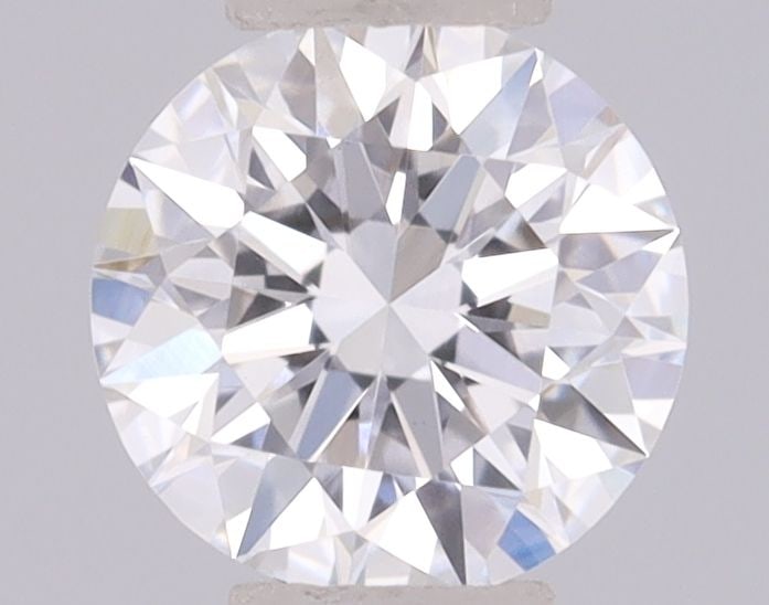 IGI Round 0.27ct D VVS2 Ideal Loose Lab Diamond: IGI Round 0.27ct D VVS2 Ideal Loose Lab Diamond Experience the brilliance of a lab-grown diamond, certified by IGI as D color, VVS2 clarity, and EX polish/symmetry. This 0.27ct round gemstone shines w