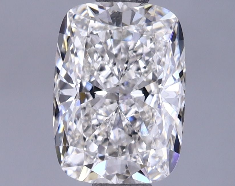Loose Lab Diamond - IGI Cushion Brilliant 1.05ct G VVS2: Loose Lab Diamond - IGI Cushion Brilliant 1.05ct G VVS2 A stunning lab-grown diamond, certified by the International Gemological Institute (IGI), boasts exceptional clarity and color. With its impress