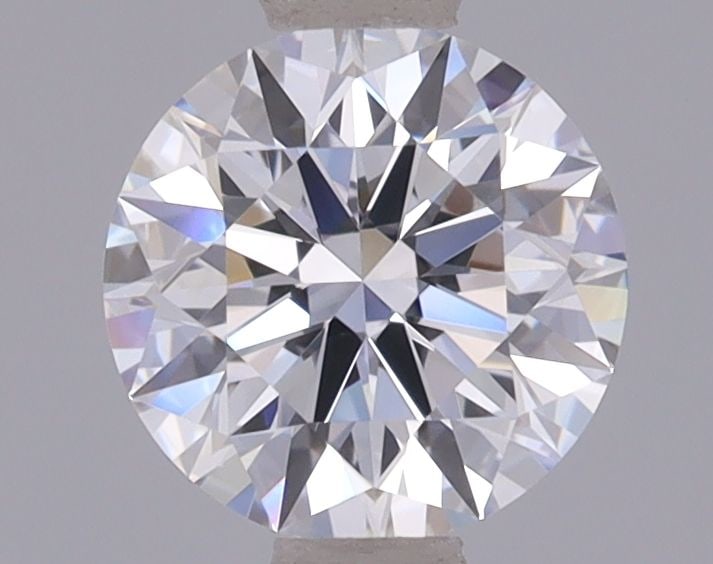 IGI Round 1.0ct E VVS1 Ideal Loose Lab Diamond: IGI Round 1.0ct E VVS1 Ideal Loose Lab Diamond A rare opportunity to own a truly unique gem, this 1.0ct IGI-certified lab diamond boasts exceptional clarity with an impressive VVS1 grade and flawless