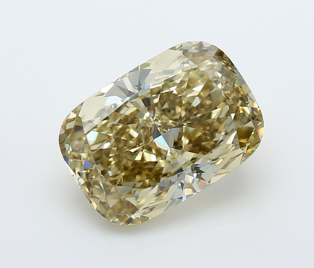 Loose Lab Diamond - IGI Cushion Modified 6.28ct Fancy Yellow VVS2: Loose Lab Diamond - IGI Cushion Modified 6.28ct Fancy Yellow VVS2 Experience the unique beauty of a lab-grown diamond, certified by the International Gemological Institute (IGI) as Fancy Yellow in col