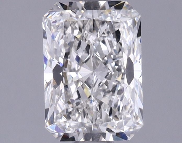 IGI Radiant 1.04ct G VVS2 Loose Lab Diamond: IGI Radiant 1.04ct G VVS2 Loose Lab Diamond A rare opportunity to own a truly unique and exceptional diamond, the IGI Radiant 1.04ct G VVS2 Loose Lab Diamond boasts an impressive 4Cs profile, with its