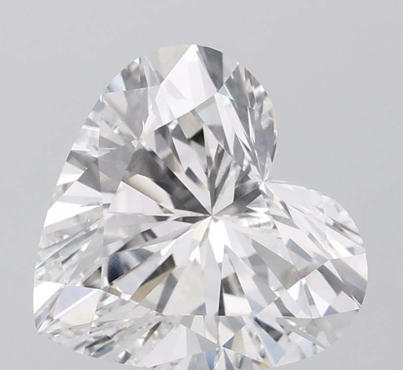 IGI Heart 4.12ct F VVS2 Loose Lab Diamond: IGI Heart 4.12ct F VVS2 Loose Lab Diamond A stunning IGI-certified lab-grown diamond, this 4.12ct F VVS2 Loose Lab Diamond boasts exceptional clarity and color, making it a rare find for those seeking