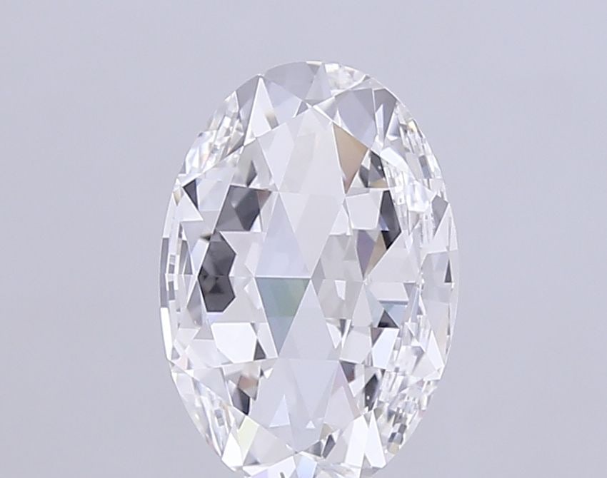 Loose Lab Diamond - IGI Rose 4.23ct E VVS2: Loose Lab Diamond - IGI Rose 4.23ct E VVS2 Experience the exceptional brilliance of our lab-grown IGI Rose diamond, boasting an impressive 4.23 carats and flawless VVS2 clarity. With its vibrant color