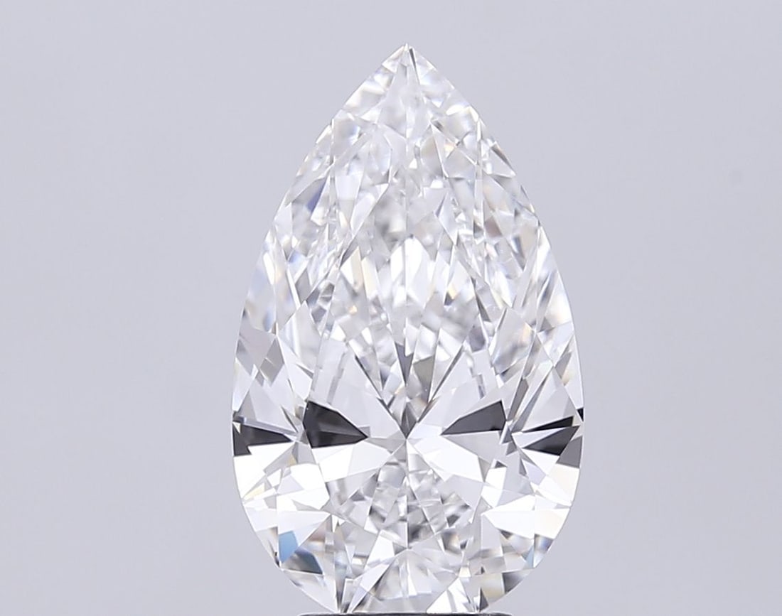 IGI Round 3.5ct F VVS2 Ideal Loose Lab Diamond: IGI Round 3.5ct F VVS2 Ideal Loose Lab Diamond Experience the brilliance of nature, without the environmental impact, with this exceptional 3.5ct IGI Round lab-grown diamond. Certified VVS2 clarity an