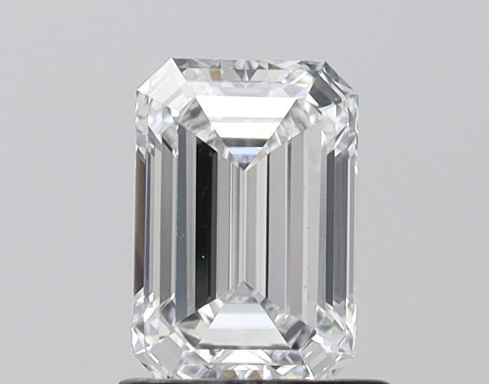Loose Lab Diamond - IGI Emerald 1.05ct D VVS2: Loose Lab Diamond - IGI Emerald 1.05ct D VVS2 Experience the brilliance of nature, minus the mining process - this stunning lab-grown diamond boasts an exceptional D color and VVS2 clarity, making it