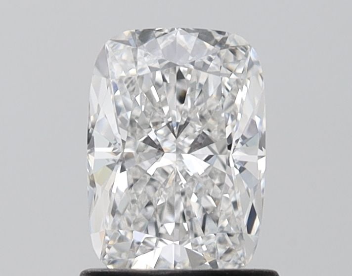 Loose Lab Diamond - IGI Cushion Brilliant 1.11ct D VVS2: Loose Lab Diamond - IGI Cushion Brilliant 1.11ct D VVS2 A stunning lab-grown diamond, certified by the International Gemological Institute (IGI), boasts exceptional clarity and color, with a brilliant