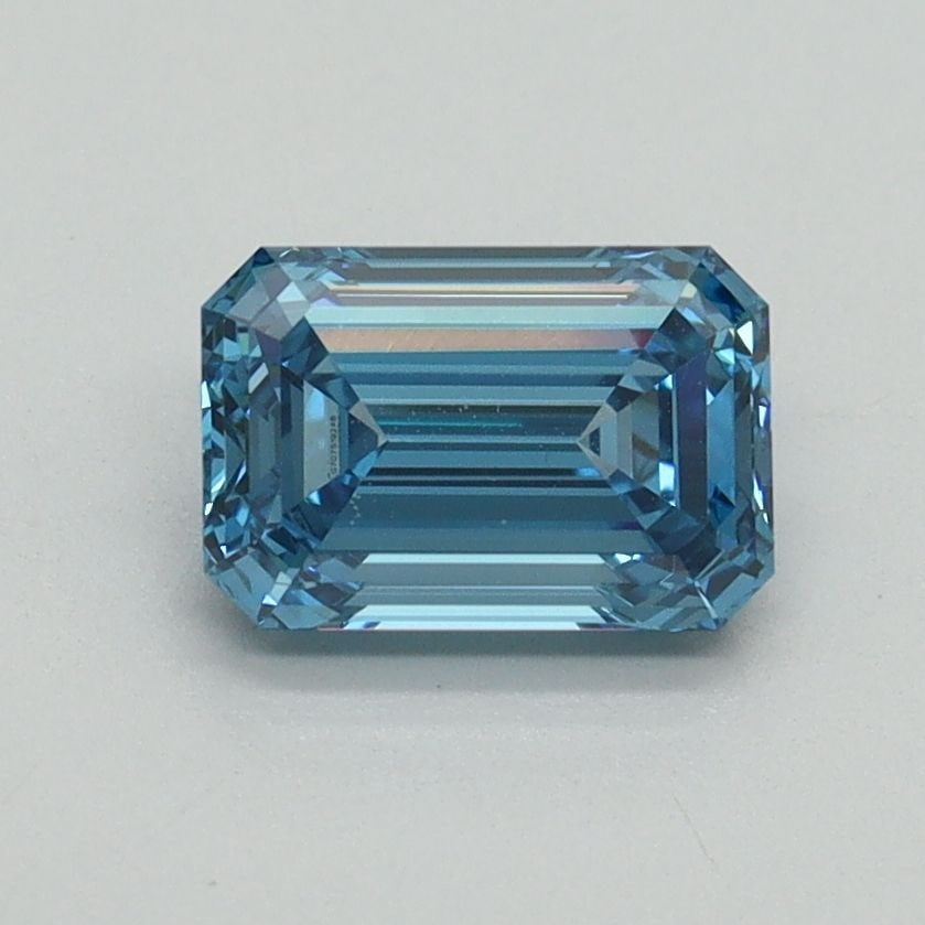 Loose Lab Diamond - IGI Emerald 1.02ct Fancy Vivid Blue VVS2: Loose Lab Diamond - IGI Emerald 1.02ct Fancy Vivid Blue VVS2 Experience the rare beauty of a lab-grown diamond, certified by the International Gemological Institute (IGI) as a Fancy Vivid Blue, VVS2 e