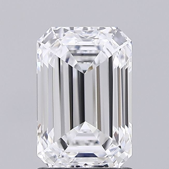 Loose Lab Diamond - IGI Emerald 1.79ct D VVS2: Loose Lab Diamond - IGI Emerald 1.79ct D VVS2 Experience the exceptional beauty of a lab-grown diamond, certified by IGI as an Emerald 1.79ct D VVS2. This exquisite stone boasts a flawless cut,