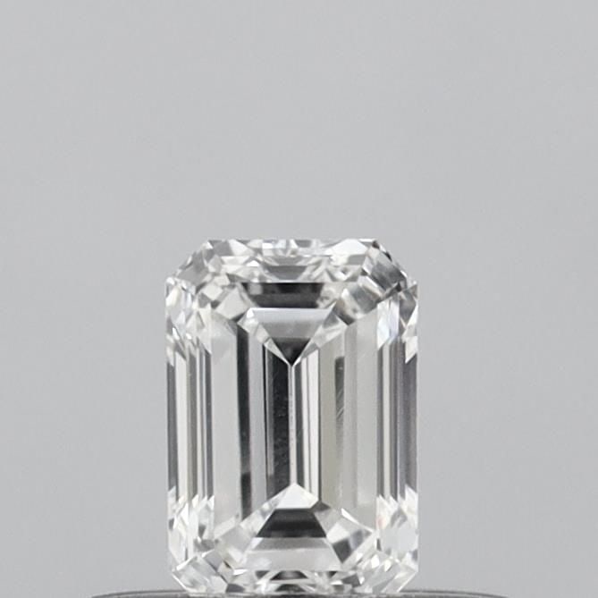 Loose Lab Diamond - IGI Emerald 0.3ct E VVS2: Loose Lab Diamond - IGI Emerald 0.3ct E VVS2 A rare and exceptional lab-grown diamond, certified by the International Gemological Institute (IGI) as an E color, VVS2 clarity gemstone, boasts impressiv