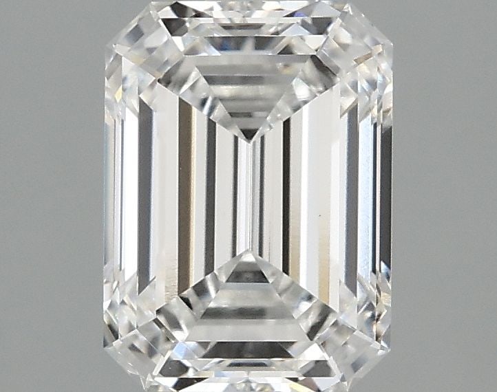 Loose Lab Diamond - IGI Emerald 2.1ct E VVS2: Loose Lab Diamond - IGI Emerald 2.1ct E VVS2 A stunning lab-grown diamond, certified by the International Gemological Institute (IGI) as an E color, VVS2 clarity, and EX polish and symmetry, boasts ex