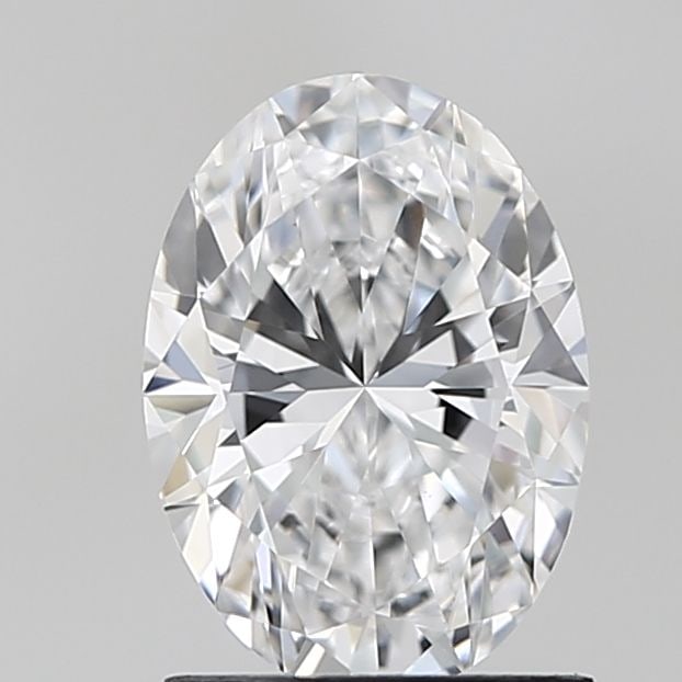 IGI Oval 1.36ct D VVS2 Diamond: IGI Oval 1.36ct D VVS2 Diamond Experience the brilliance of nature, minus the environmental impact, with this stunning 1.36ct IGI Oval D VVS2 Diamond. Grown in a lab, not mined, this exquisite gem boa