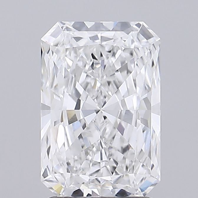 IGI Radiant 2.1ct E VVS1 Loose Lab Diamond: IGI Radiant 2.1ct E VVS1 Loose Lab Diamond Experience the brilliance of a lab-grown diamond, certified by IGI as a radiant 2.1ct E VVS1 gemstone. With its exceptional cut, color, clarity, and polish,