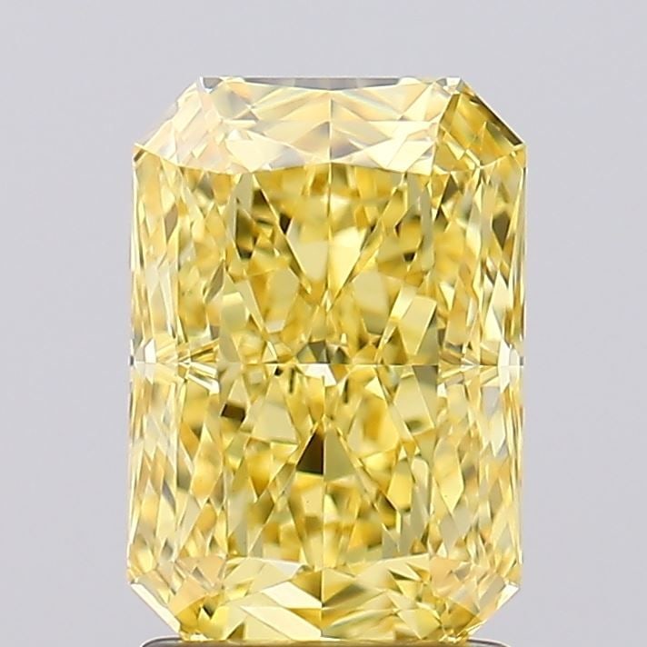 IGI Radiant 2.14ct Fancy Vivid Yellow VVS2 Loose Lab Diamond: IGI Radiant 2.14ct Fancy Vivid Yellow VVS2 Loose Lab Diamond Experience the brilliance of nature in a lab-grown diamond, certified by IGI as a Fancy Vivid Yellow VVS2, boasting exceptional clarity and
