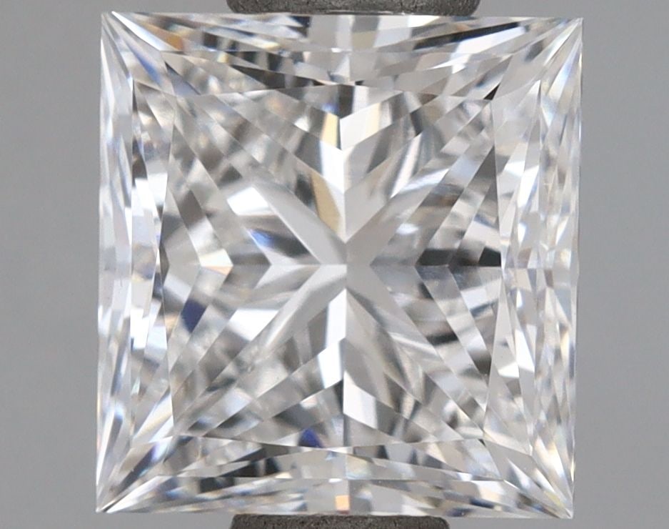 IGI Princess 1.51ct D VVS2 Loose Lab Diamond: IGI Princess 1.51ct D VVS2 Loose Lab Diamond A rare and exceptional lab-grown diamond, the IGI Princess boasts an impressive 1.51ct size with a dazzling D color and VVS2 clarity, making it a true gem