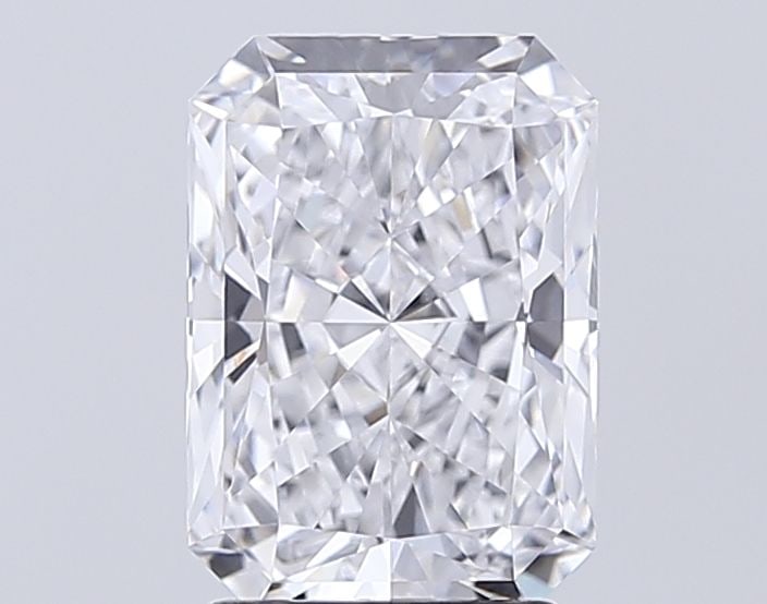 Loose Lab Diamond - GIA Radiant 2.73ct D VVS2: Loose Lab Diamond - GIA Radiant 2.73ct D VVS2 Experience the unparalleled brilliance of a lab-grown diamond, certified by the prestigious GIA as a radiant 2.73ct D VVS2. With its exceptional cut, colo