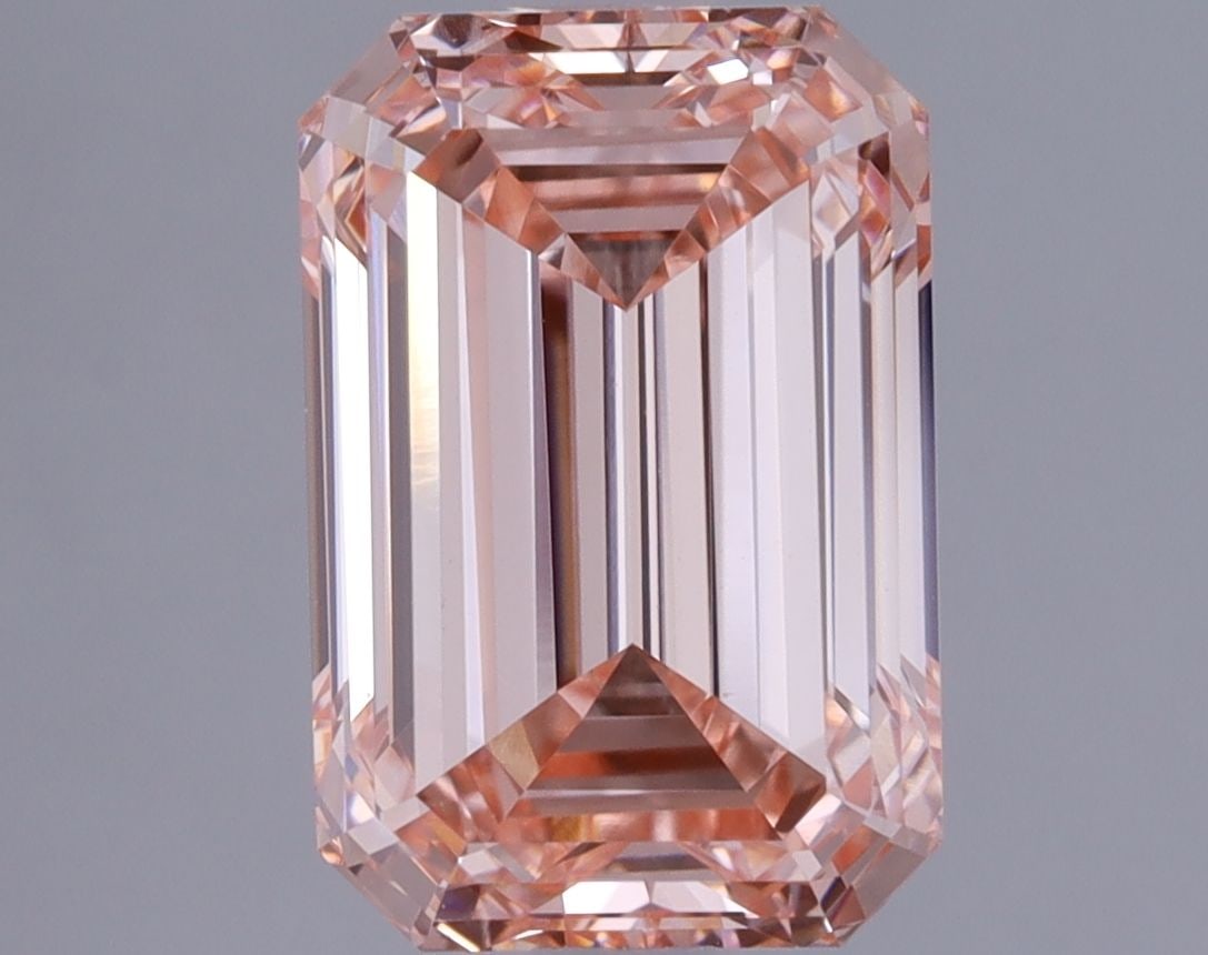 Loose Lab Diamond - IGI Emerald 2.44ct Fancy Intense Pink VVS2: Loose Lab Diamond - IGI Emerald 2.44ct Fancy Intense Pink VVS2 Experience the rare beauty of a Fancy Intense Pink lab-grown diamond, certified by IGI as VVS2 in clarity and EX in polish and symmetry.