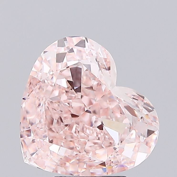 IGI Heart 5.05ct Fancy Intense Pink VVS2 Loose Lab Diamond: IGI Heart 5.05ct Fancy Intense Pink VVS2 Loose Lab Diamond Experience the rare beauty of a Fancy Intense Pink diamond, one of the most coveted colors in the world of gemstones. This stunning 5.05ct la
