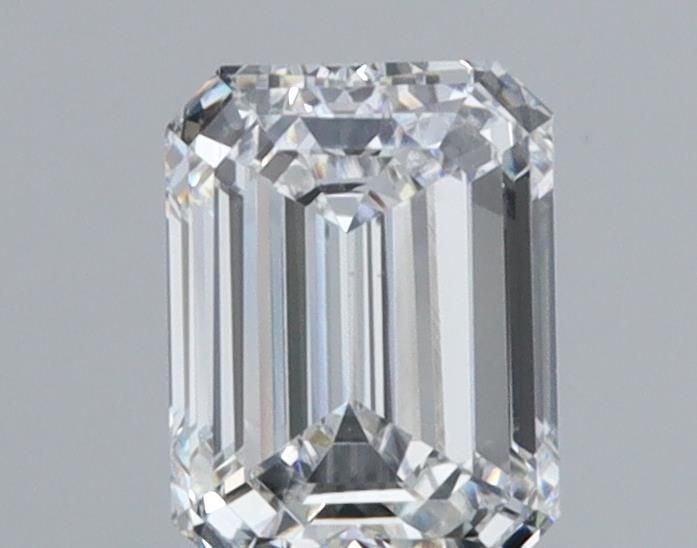 Loose Lab Diamond - Emerald 1.1ct F VVS2: Loose Lab Diamond - Emerald 1.1ct F VVS2 A rare and exceptional lab-grown emerald diamond, weighing 1.1 carats, boasts an impressive VVS2 clarity and F color grade, making it a true gem for those seek