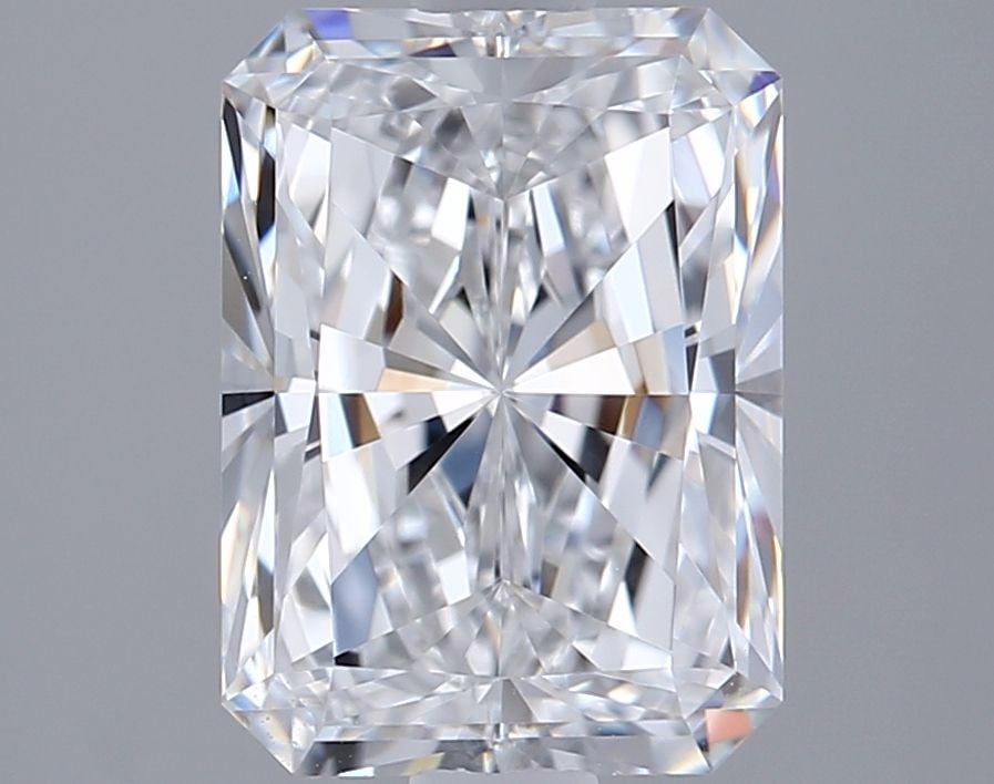 Loose Lab Diamond - GIA Radiant 2.03ct D VVS2: Loose Lab Diamond - GIA Radiant 2.03ct D VVS2 This stunning loose lab diamond boasts exceptional clarity and color, with a GIA certification that confirms its authenticity. With a radiant cut and exce