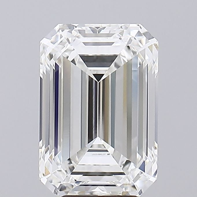 Loose Lab Diamond - IGI Emerald 5.52ct E VVS2: Loose Lab Diamond - IGI Emerald 5.52ct E VVS2 A stunning lab-grown diamond, certified by the International Gemological Institute (IGI) as an Emerald color with exceptional clarity and cut, boasts impr