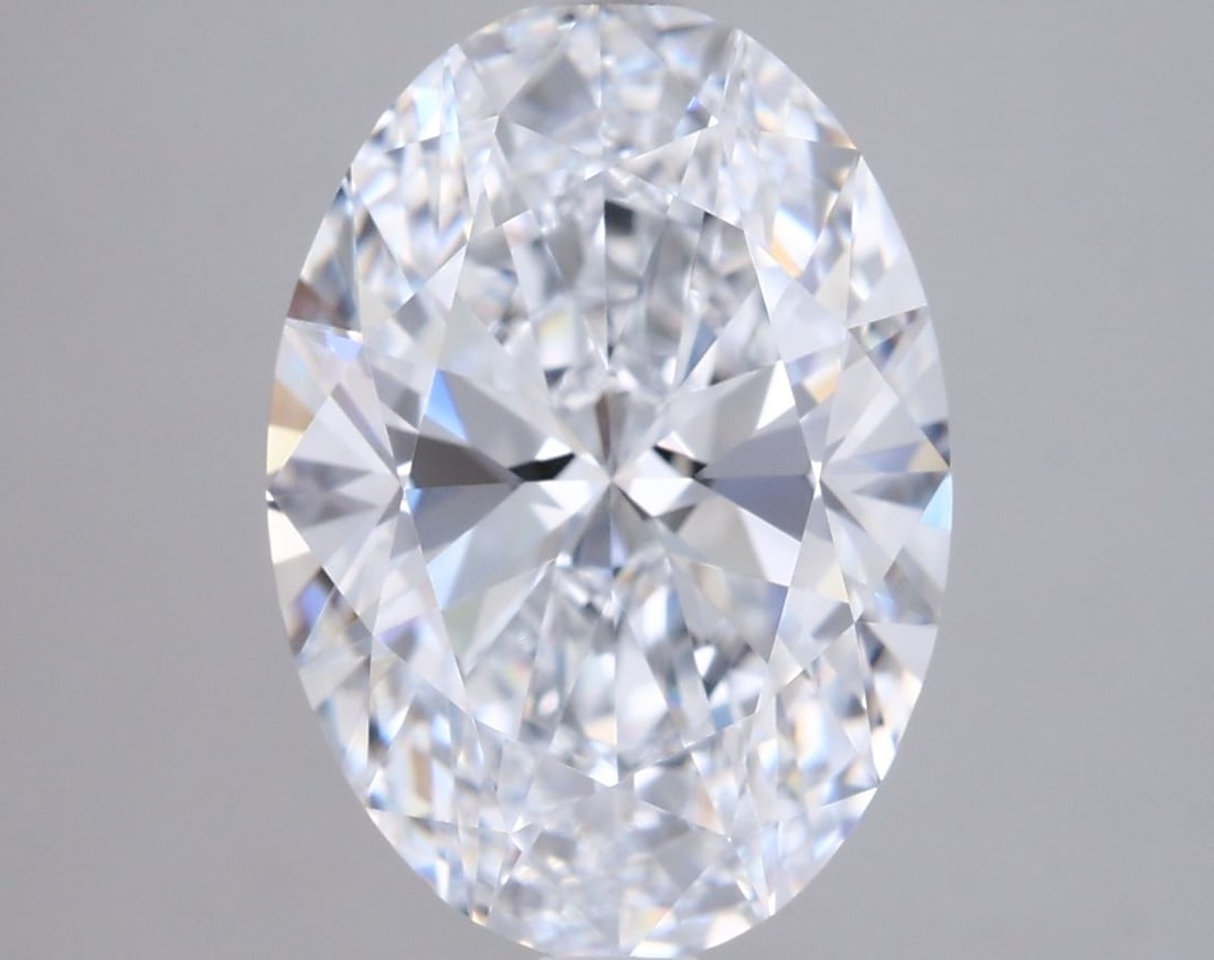 IGI Oval 3.06ct E VVS1 Loose Lab Diamond: IGI Oval 3.06ct E VVS1 Loose Lab Diamond A rare and exceptional oval-cut lab diamond, certified by the International Gemological Institute (IGI), boasts an impressive 3.06 carats of unparalleled brill