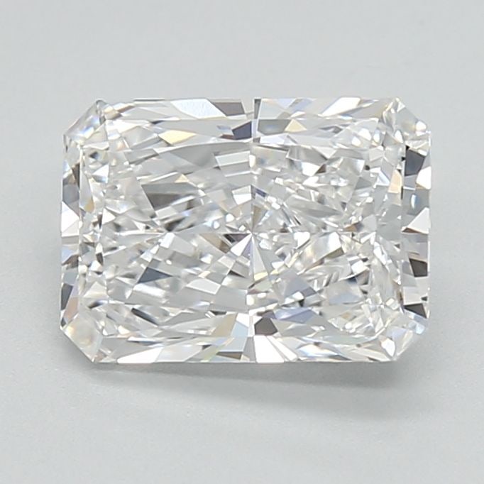 IGI Radiant 1.53ct E IF Loose Lab Diamond: IGI Radiant 1.53ct E IF Loose Lab Diamond Experience the beauty of nature with this exquisite IGI Radiant cut lab diamond, boasting an impressive 1.53 carats and exceptional clarity (IF) and color (E)