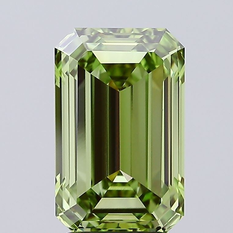 Loose Lab Diamond - IGI Emerald 3.32ct Fancy Vivid Green VVS2: Loose Lab Diamond - IGI Emerald 3.32ct Fancy Vivid Green VVS2 Experience the rare beauty of a lab-grown emerald, certified by the International Gemological Institute (IGI) as Fancy Vivid Green with ex