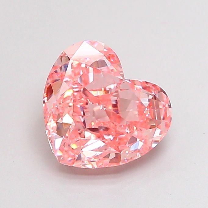 Loose Lab Diamond - IGI Heart 2.14ct Fancy Vivid Pink VVS2: Loose Lab Diamond - IGI Heart 2.14ct Fancy Vivid Pink VVS2 Experience the unparalleled beauty of a lab-grown diamond, certified by IGI as Fancy Vivid Pink with exceptional clarity and cut. This stunni