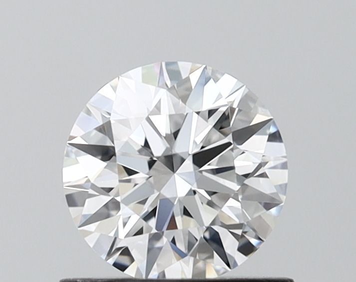 IGI Round 0.68ct D VVS2 Ideal Loose Lab Diamond: IGI Round 0.68ct D VVS2 Ideal Loose Lab Diamond Experience the exceptional quality of this stunning 0.68ct IGI Round lab diamond, boasting an impressive VVS2 clarity and EX polish for maximum