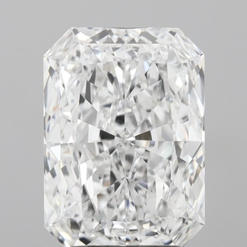 IGI Radiant 2.55ct D VVS2 Loose Lab Diamond: IGI Radiant 2.55ct D VVS2 Loose Lab Diamond Experience the brilliance of nature, without the environmental impact - this stunning 2.55ct IGI Radiant cut lab diamond boasts exceptional clarity (VVS2) a