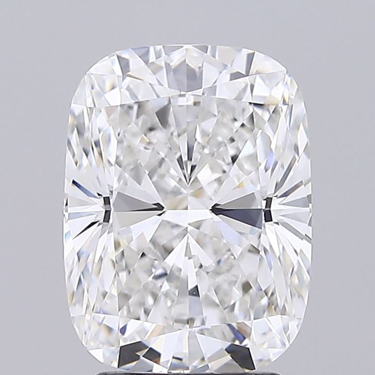 IGI Cushion Modified 2.99ct E IF Loose Lab Diamond: IGI Cushion Modified 2.99ct E IF Loose Lab Diamond A rare opportunity to own a genuine lab-grown diamond, certified by the International Gemological Institute (IGI), this 2.99ct E IF Loose Lab Diamond