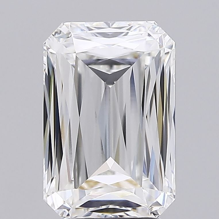 IGI Radiant 4.03ct E VVS1 Loose Lab Diamond: IGI Radiant 4.03ct E VVS1 Loose Lab Diamond Experience the exceptional brilliance of this 4.03ct IGI Radiant lab diamond, boasting an impressive EX symmetry and EX polish for maximum fire and light