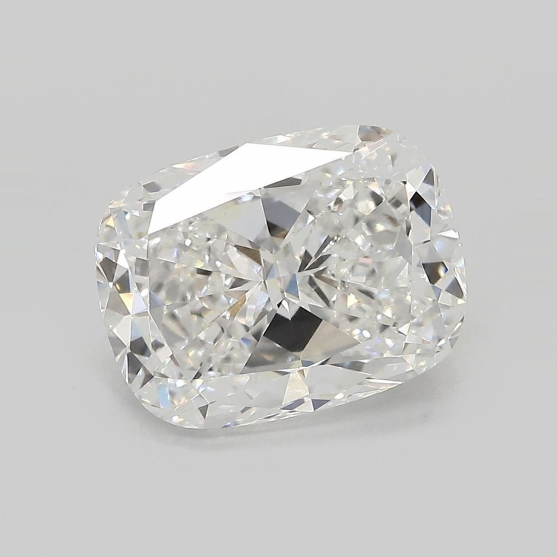 Loose Lab Diamond - IGI Cushion Modified 5.09ct E VVS2: Loose Lab Diamond - IGI Cushion Modified 5.09ct E VVS2 Experience the beauty of a lab-grown diamond, certified by the International Gemological Institute (IGI) as a cushion-cut 5.09ct E color, VVS2