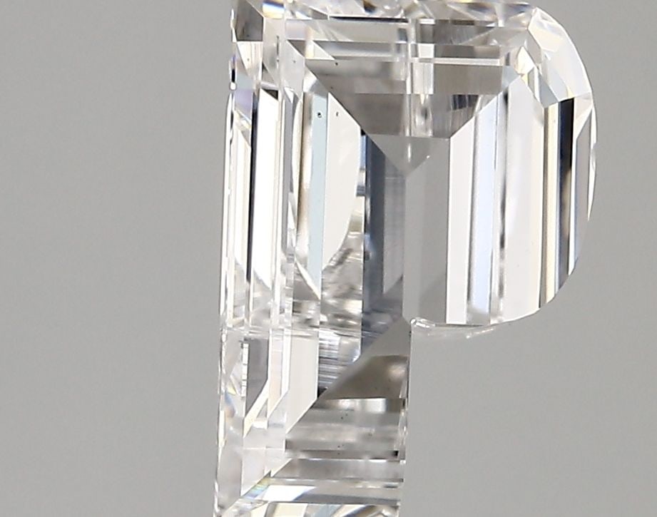 Loose Lab Diamond - IGI Other 2.79ct E VVS2: Loose Lab Diamond - IGI Other 2.79ct E VVS2 Experience the exceptional quality of this lab-grown diamond, certified by IGI as an E color, VVS2 clarity, and boasting EX polish and symmetry. With its im