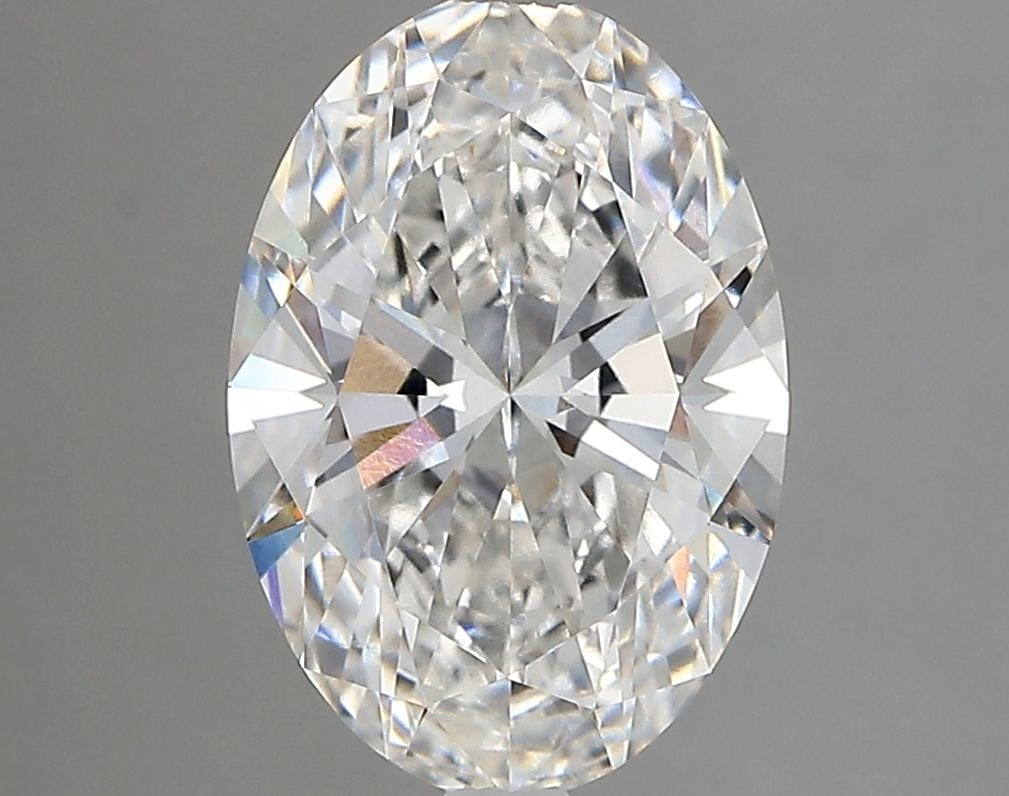 IGI Oval 2.73ct E VVS2 Loose Lab Diamond: IGI Oval 2.73ct E VVS2 Loose Lab Diamond Experience the brilliance of a lab-grown diamond, certified by IGI as an exceptional 2.73ct E VVS2 Oval cut gemstone with EX polish and symmetry. Its flawless