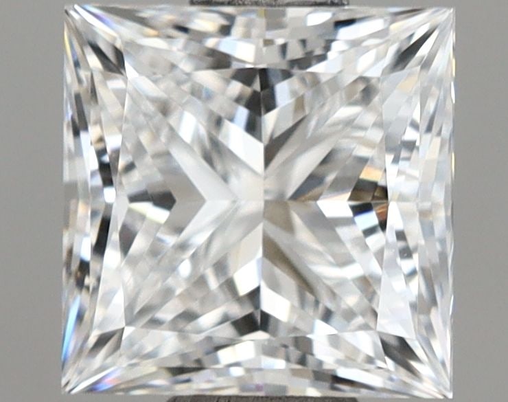 IGI Princess 1.05ct D VVS2 Loose Lab Diamond: IGI Princess 1.05ct D VVS2 Loose Lab Diamond Experience the brilliance of nature, without the environmental impact. This exquisite IGI Princess 1.05ct D VVS2 loose lab diamond boasts exceptional clari