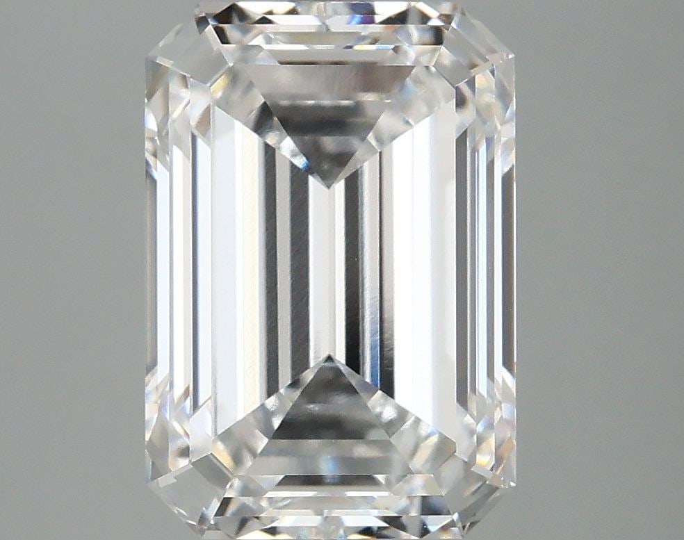 Loose Lab Diamond - IGI Emerald 4.8ct E VVS2 (1 of 1)